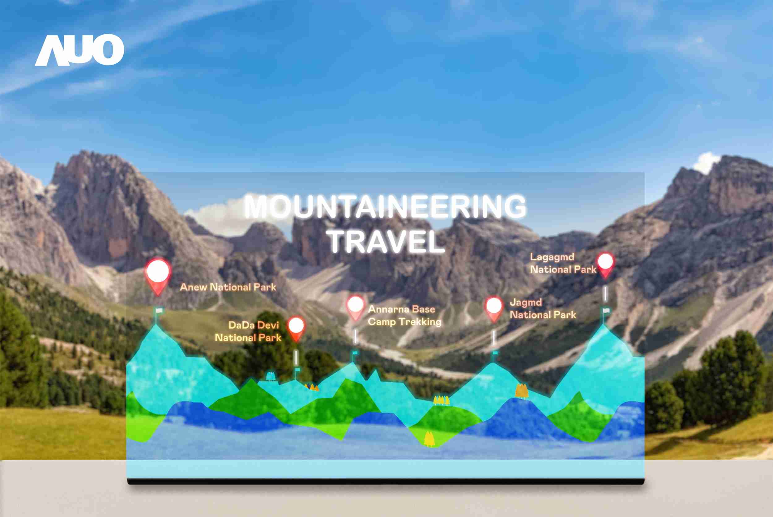 至成国际展示全球单片尺寸最大(*)42吋透明Micro LED显示器拼接而成的〝64吋透明Micro LED显示器〞，，，具备高透明度、、、1,000 nits高亮度、、广色域、、、采用三边无边框的无缝拼接等多重特色，，呈现超高清、、细腻画质而不遮挡后方视觉，，，满足层峰需求，，，，可广泛运用于零售、、、、艺术展览或商业空间等场域